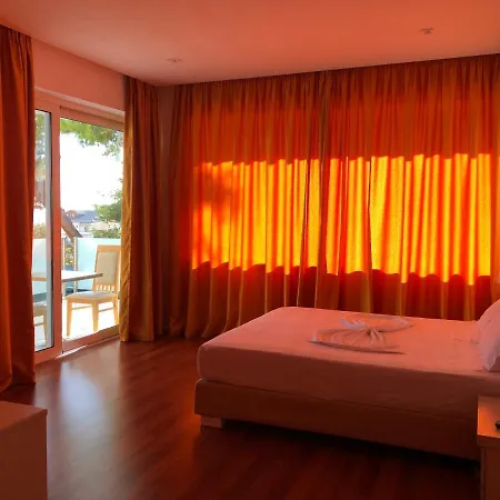 Hotel Nemesis 4*