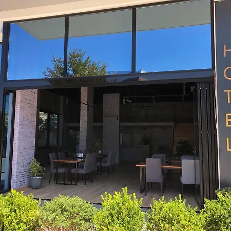 Nemesis Hotel Sarandë